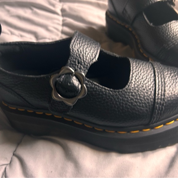 Dr. Marten addina flower black shoes - Picture 6 of 9